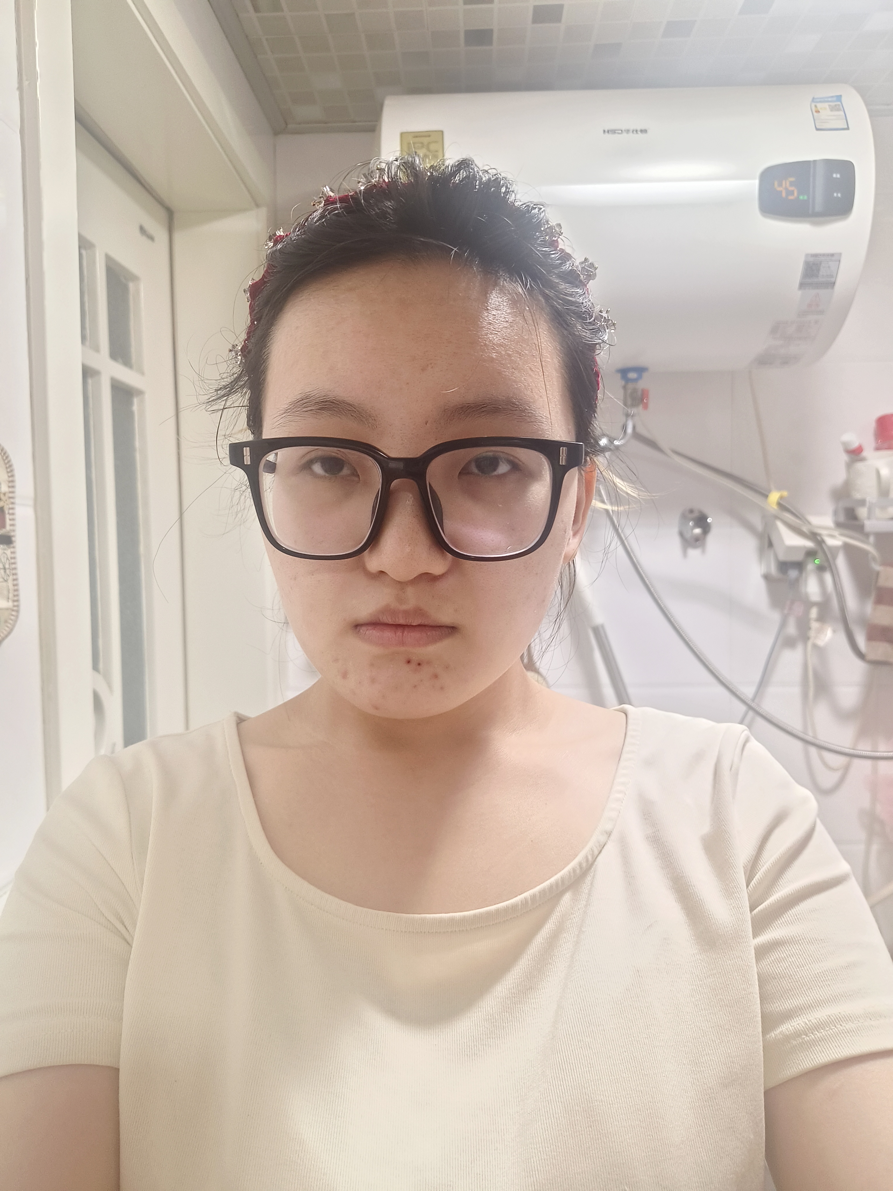 章章