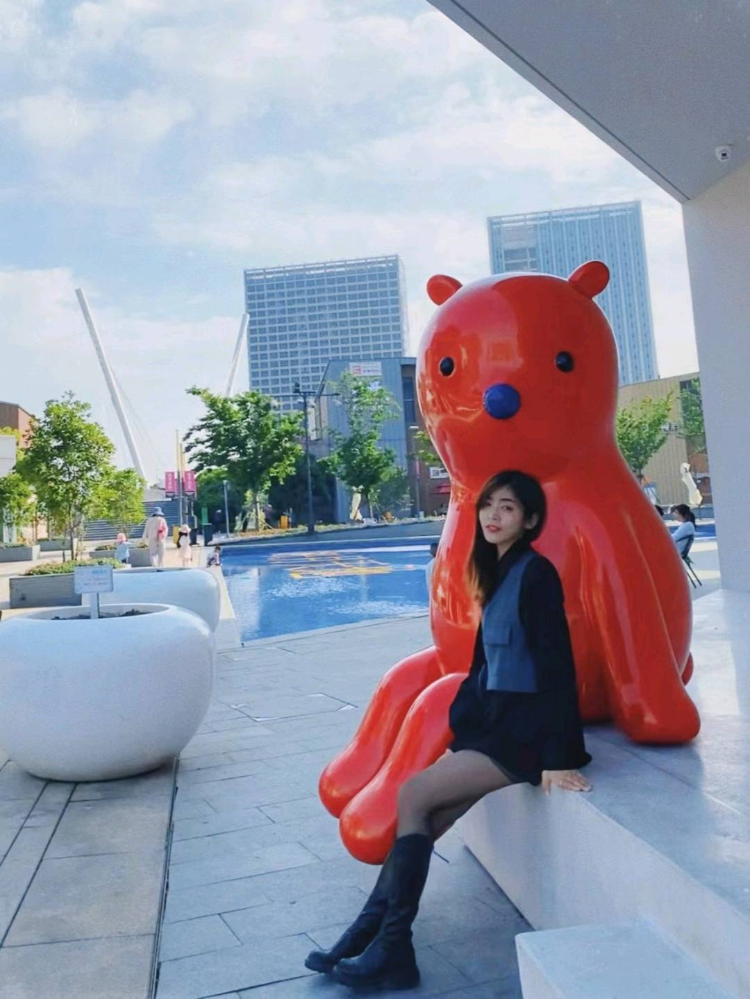 会发短信就行